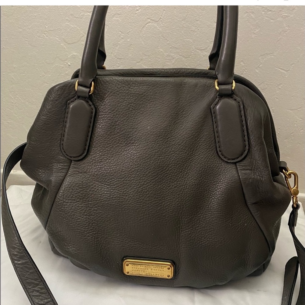 Gray pebble Marc Jacobs handbag